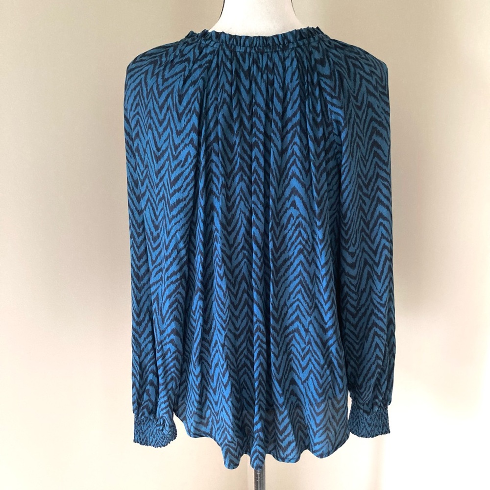 NWT Lovestitch Zig Zag Tie Neck Blouse Size M - Picture 8 of 10